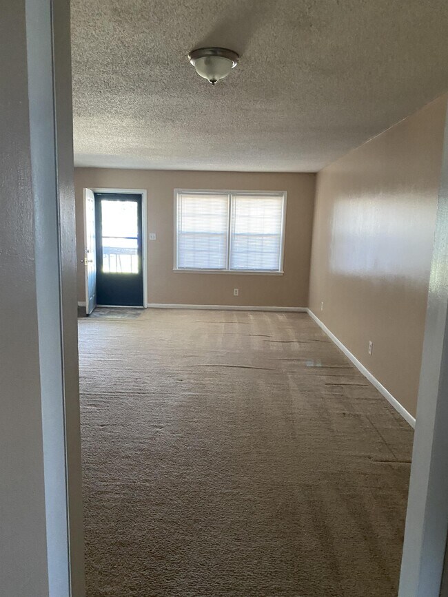 Building Photo - 1804 Graymont Ln SW