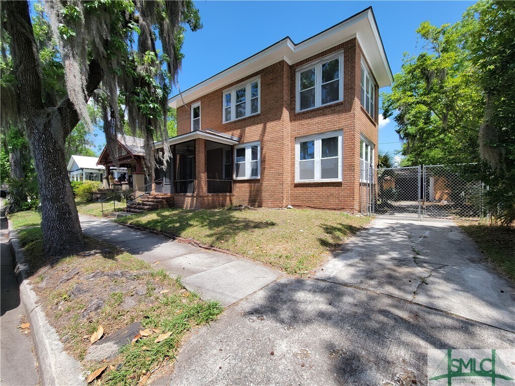 Primary Photo - 1006 E 40th St