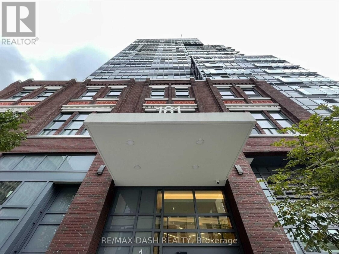 Primary Photo - 181 Huron St