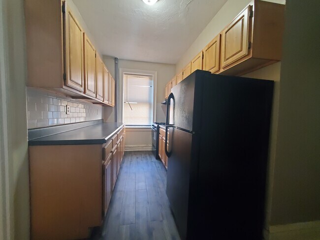 Building Photo - 1013 Palisade Ave