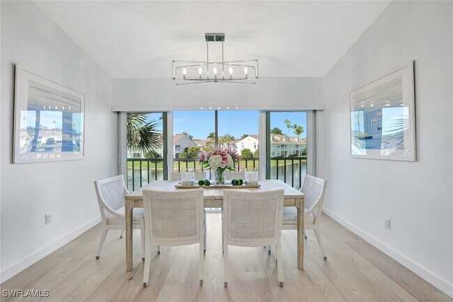 Building Photo - 8345 Excalibur Cir