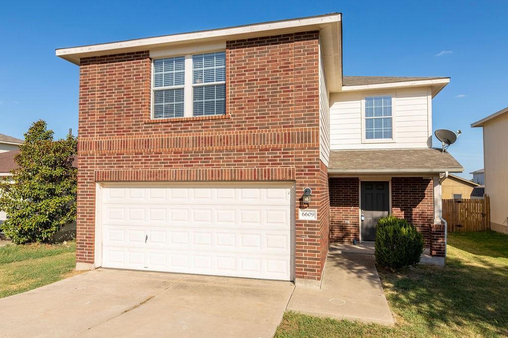 Foto principal - 6609 Plains Crest Dr