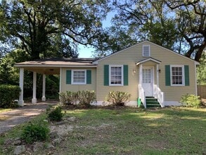 Building Photo - 5217 Border Dr S