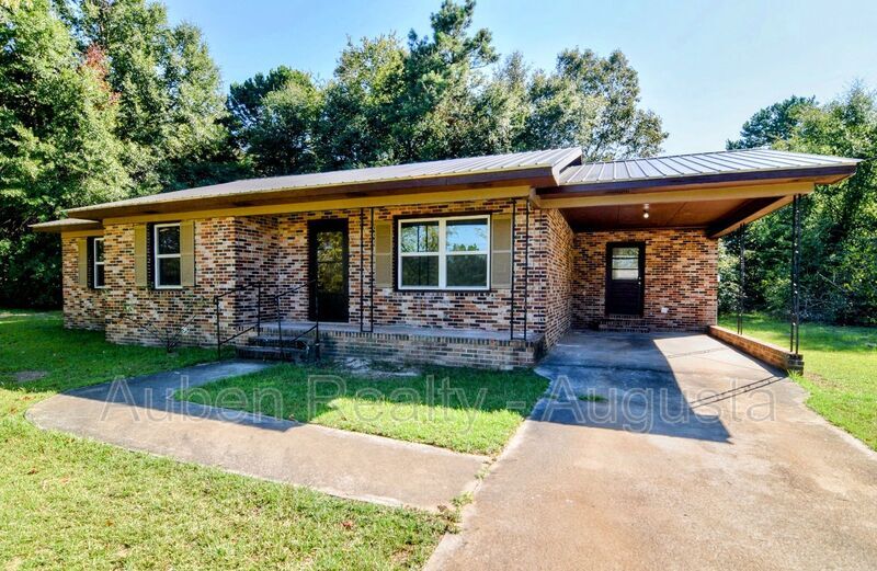 Foto principal - 146 Nathaniel Howard Rd