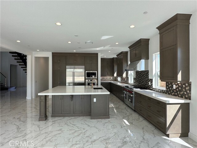 Foto del edificio - 20425 Edgewood Ct