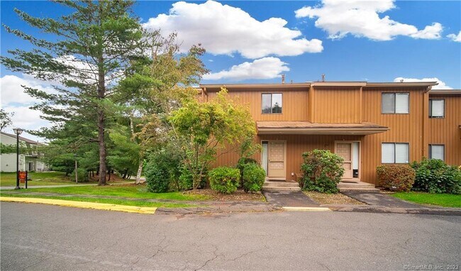 Building Photo - 154 Brittany Farms Rd