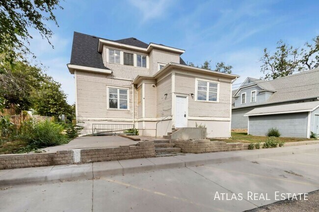 Foto del edificio - 1904 8th Ave