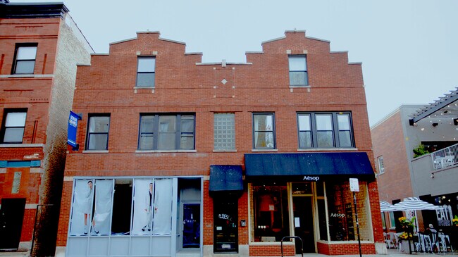Building Photo - 1655 N Damen Ave