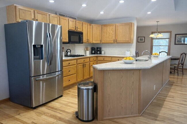 Foto del edificio - W4604 Palmer Rd