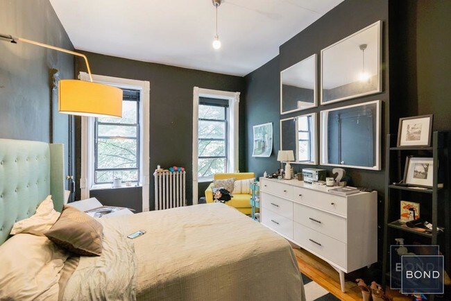 Foto del edificio - 236 S 3rd St