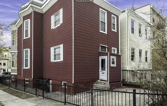 Foto del edificio - 48 Jefferson Ave