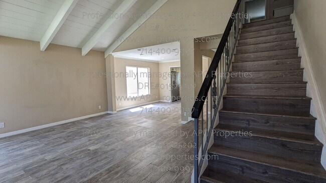 Foto del edificio - 1745 N Pheasant St