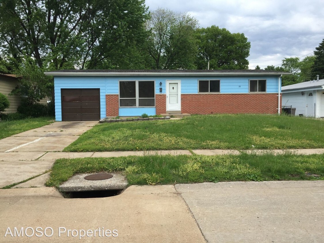 Primary Photo - 20 Olvera Cir
