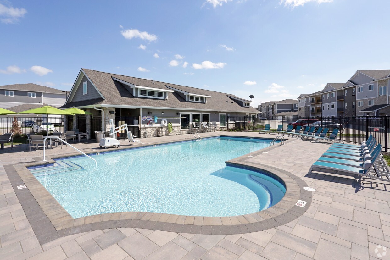 Autumn Ridge Apartments Waukee, IA