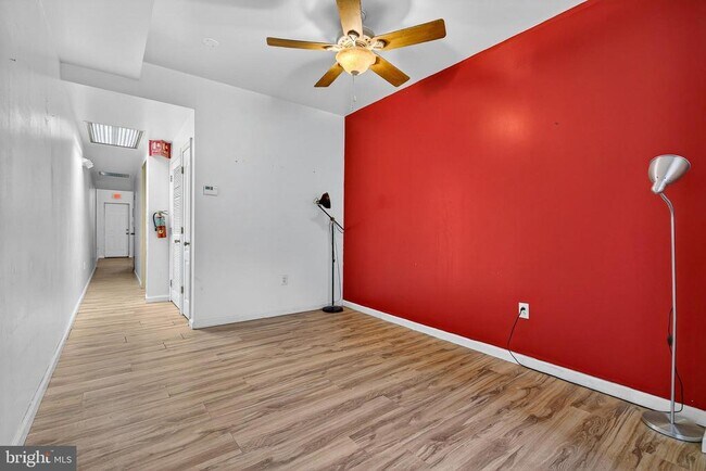 Foto del edificio - 4668 York Rd