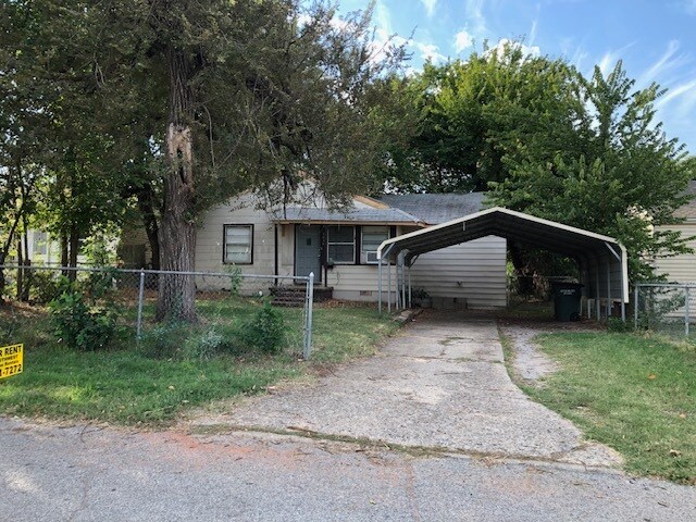 Building Photo - 4016 Thomas Ave