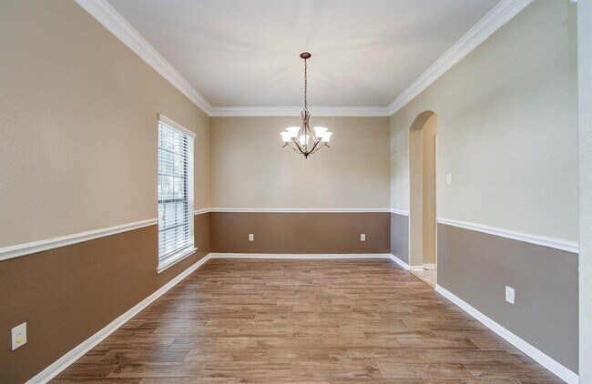 Foto del edificio - 13719 Kingston River Ln