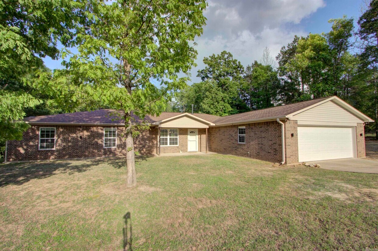 Foto principal - 720 Tennessee Acres Dr