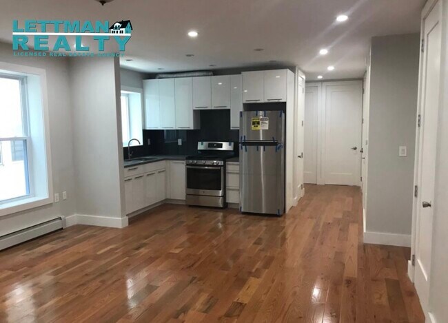 Dining/Kitchen - 253 E 93rd St