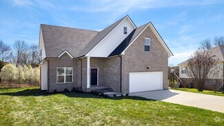 Building Photo - 3509 Clover Hill Dr