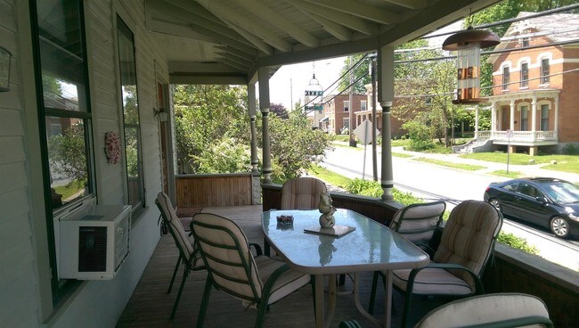 Foto del edificio - 158 Washington St