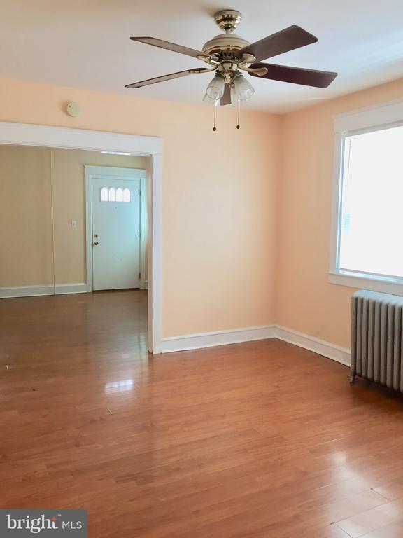 Building Photo - 218 Wolfenden Ave