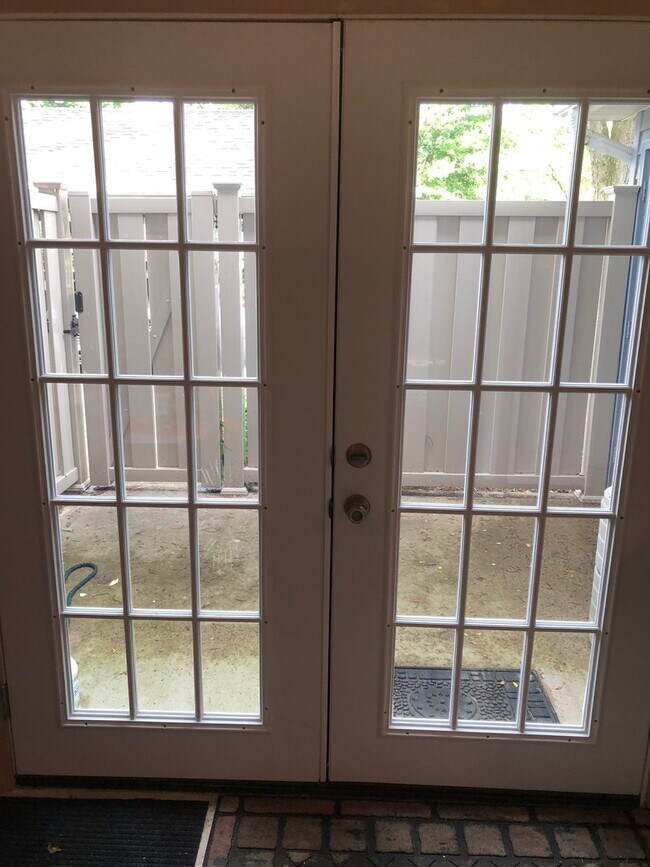 Foto del edificio - 935 W Whitehall Rd