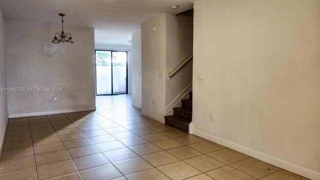 Foto del edificio - 470 NE 194th Terrace