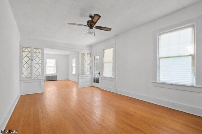 Foto del edificio - 5514 Berkshire Valley Rd
