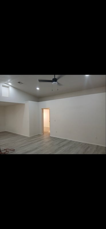 Building Photo - 63173 E 291 Rd