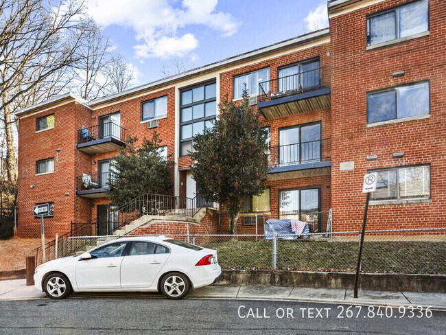 Foto del edificio - 4030 Livingston Rd SE