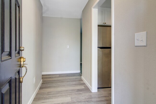 Foto del edificio - 8418 N 117th E Ave