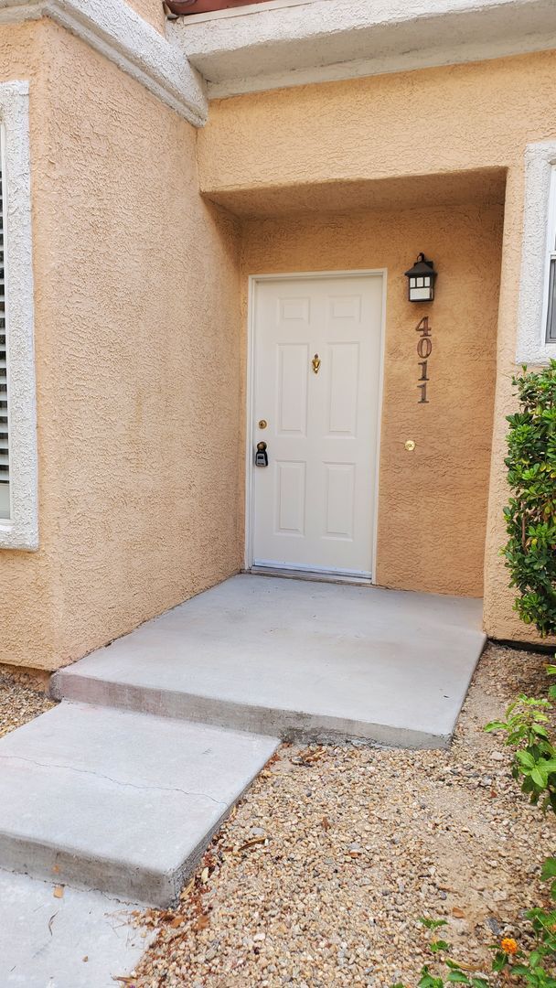 Foto del edificio - Green Valley Ranch 2 Bed Condo w/Garage