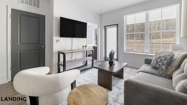 Building Photo - 2800 Milan Ct