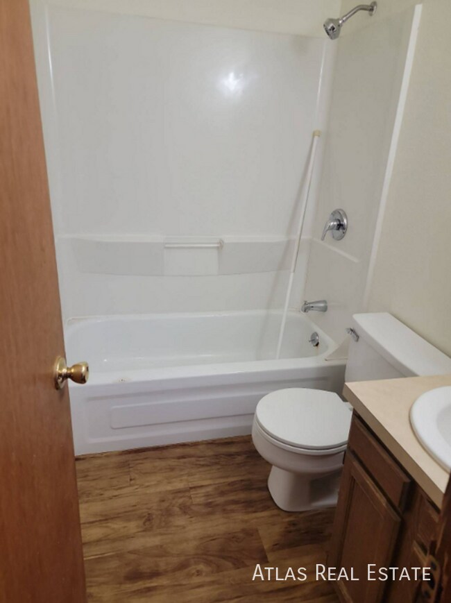 Foto del edificio - 655 Capitol Ave