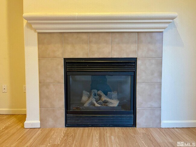 Building Photo - 4075 Venetian Ct