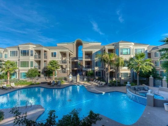 Foto principal - 435 W Rio Salado Pky