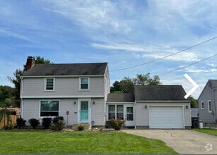 Building Photo - 5066 Gladwae Dr