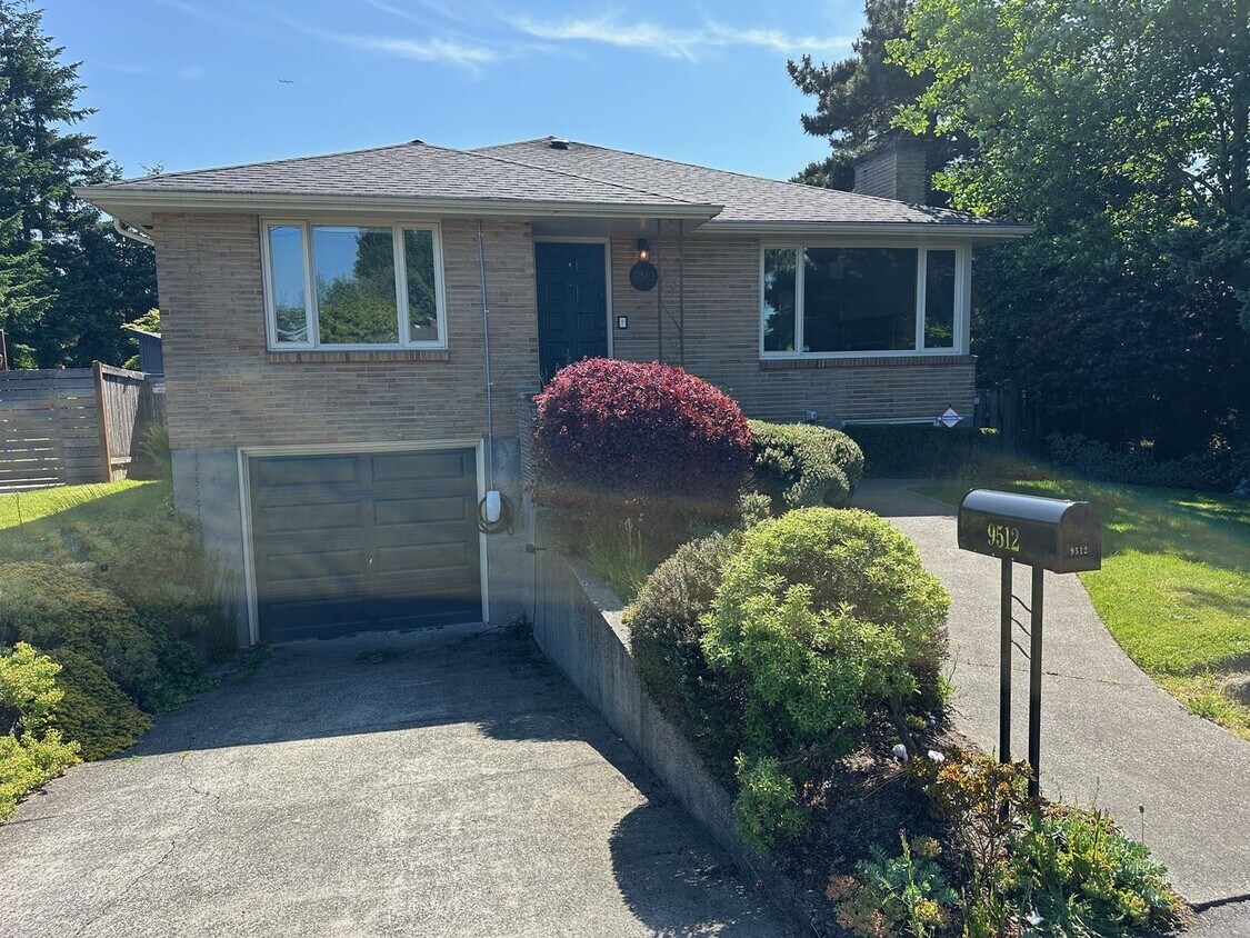 Foto principal - 4bd/1.75ba Seattle House