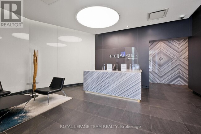 Building Photo - 199 Slater St.