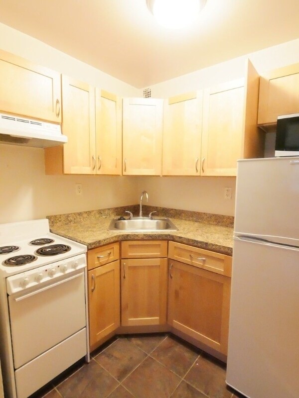 Foto del edificio - 316 E 85th St