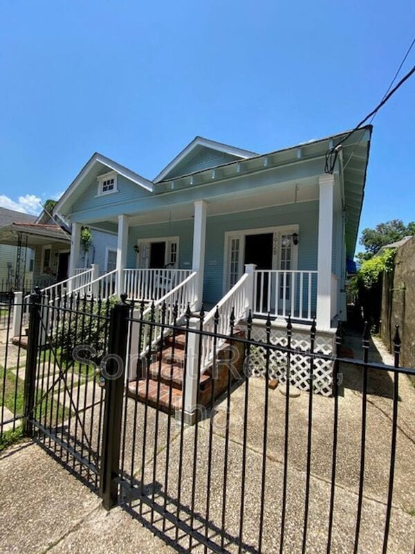 Photo - 1928 Burdette Street