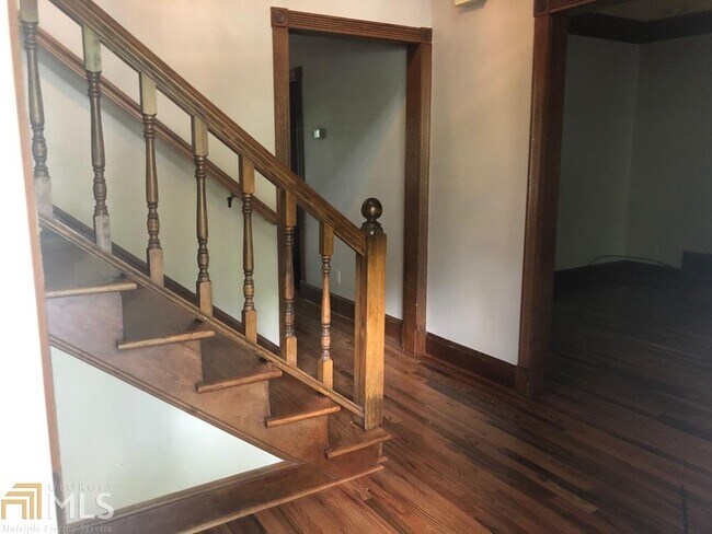 Foto del edificio - 2119 Harbour Oaks Dr SW