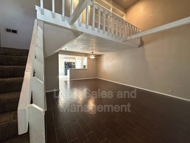 Building Photo - 9637 Hefner Village Blvd