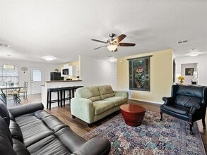 Building Photo - 2731 Prairie Creek Dr
