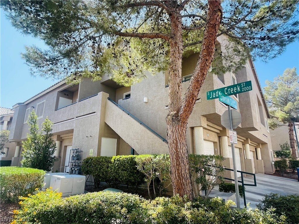 2053 Jade Creek St Unit 203, Las Vegas, NV 89117 Condo for Rent in