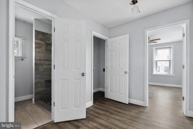 Foto del edificio - 171 E Sharpnack St