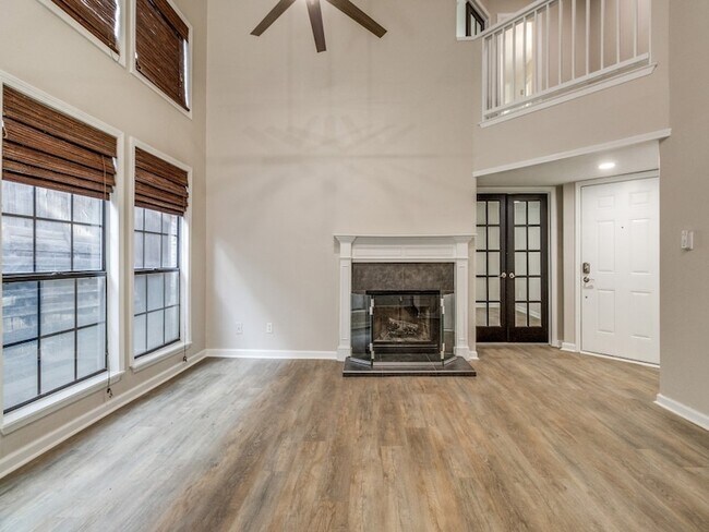 Foto del edificio - 1421 Mccoy St