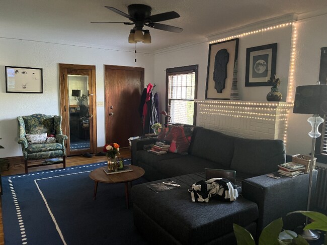 Foto del edificio - 1209 Penn Ave