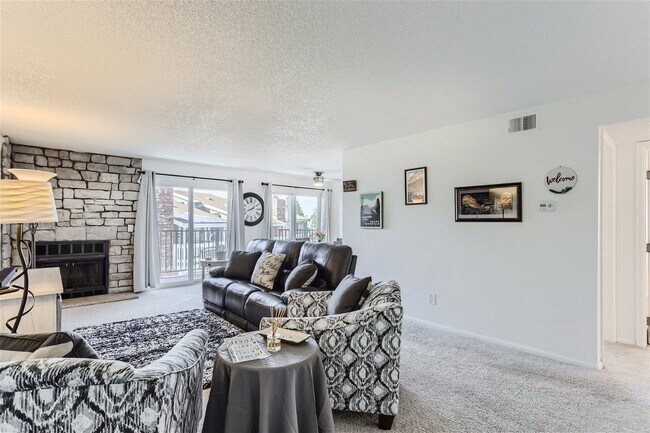 Foto del edificio - 401 S Kalispell Way